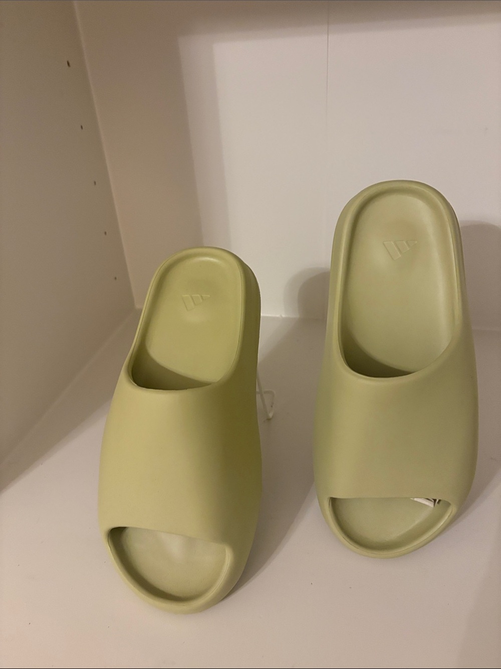 adidas Yeezy Slide “Resin” 2025 | Size 9 | New with Box